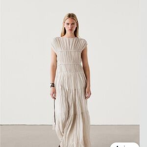 Massimo Dutti BNWT dress